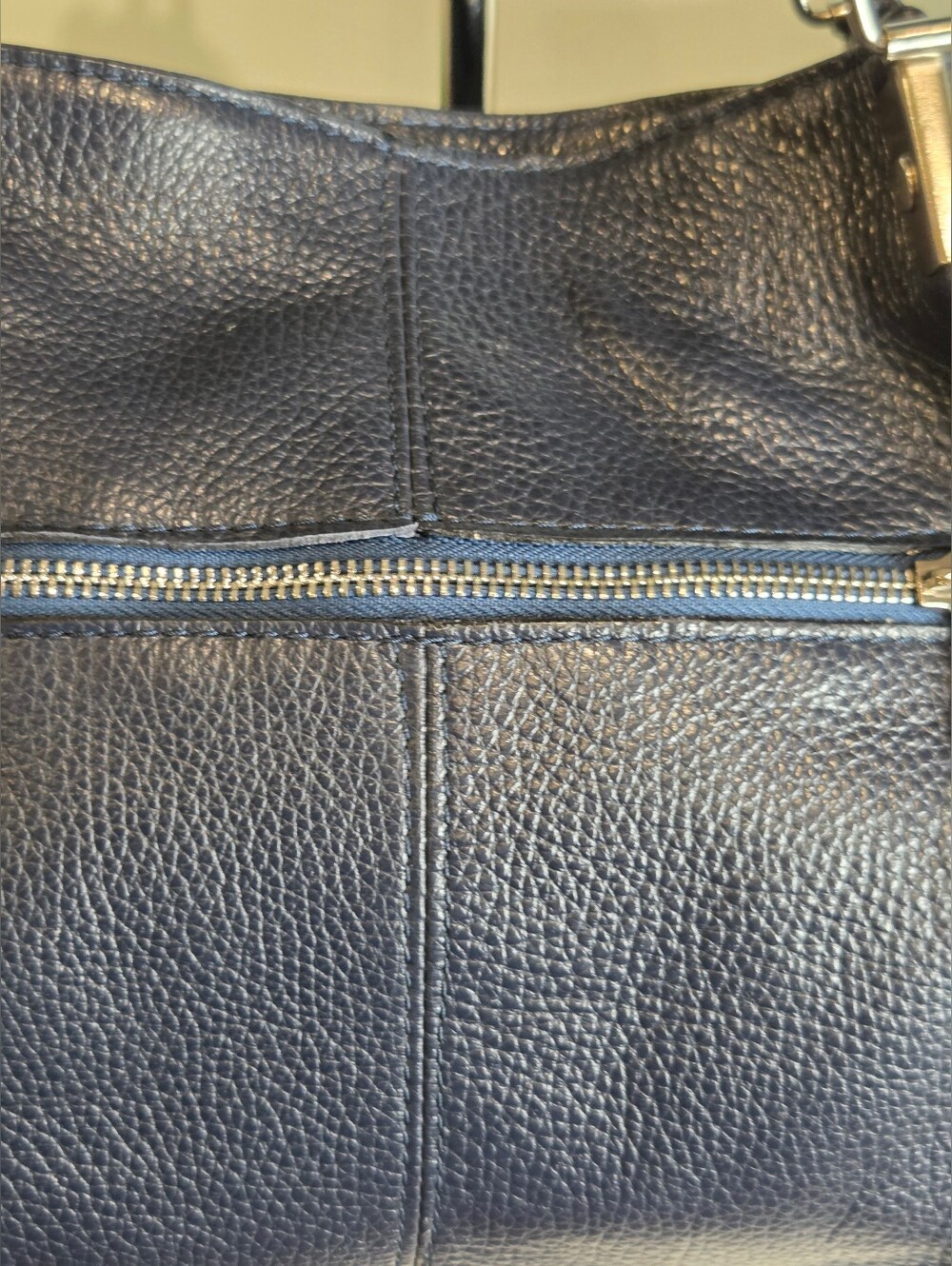 Sofia Cordoni Navy Italian Leather Bag - Picture 3 of 16